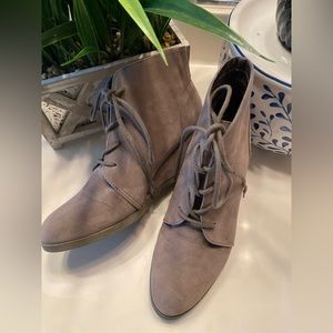 Madden Girl Wedge Grey Bootie Used